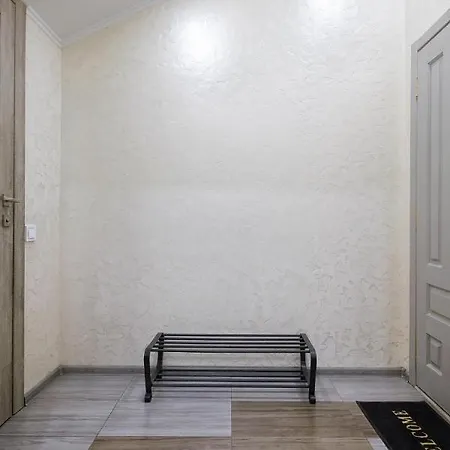 Vorontzov Apt Best Location *